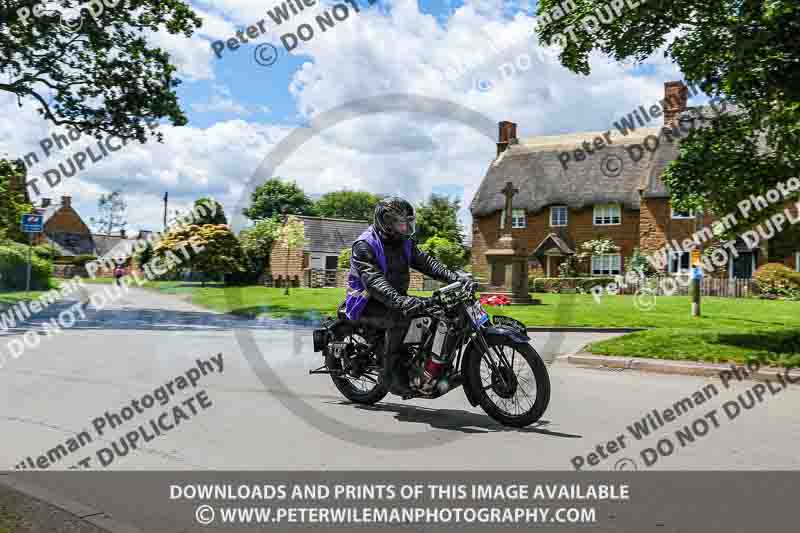 Vintage motorcycle club;eventdigitalimages;no limits trackdays;peter wileman photography;vintage motocycles;vmcc banbury run photographs